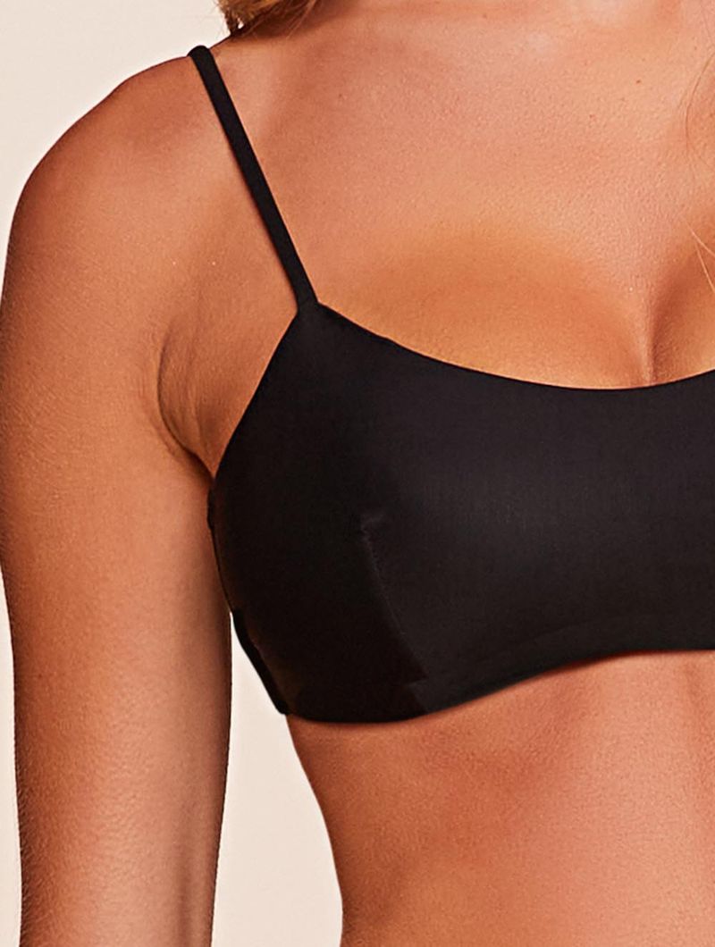 Top-Faixa-Lisos-Ambra-Beach-Preto-Agua-Doce