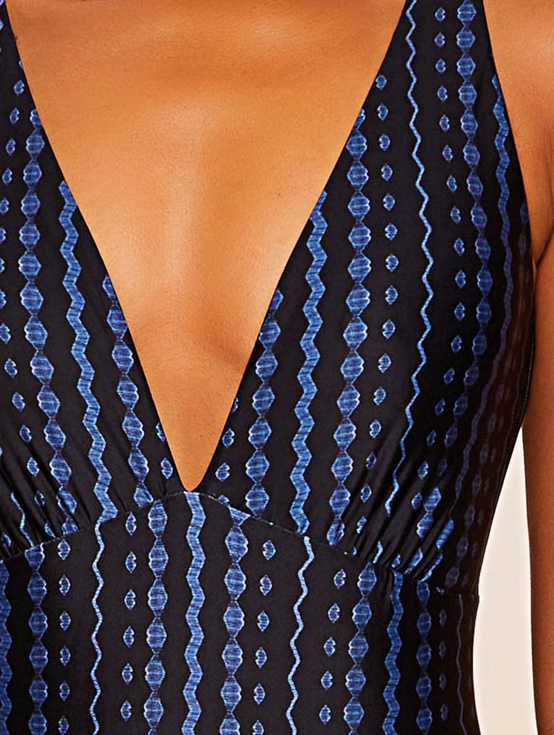 Maio-Com-Decote-V-Estampado-Ocean-Preto-Agua-Doce