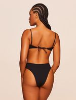 Maiô Cut Out Lisos Wild Preto Agua Doce