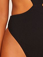 Maiô Cut Out Lisos Wild Preto Agua Doce