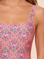 Maiô Básico Estampado Folk Rosa Água Doce