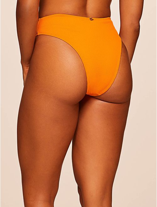 Hot Pants Lisos Sunny