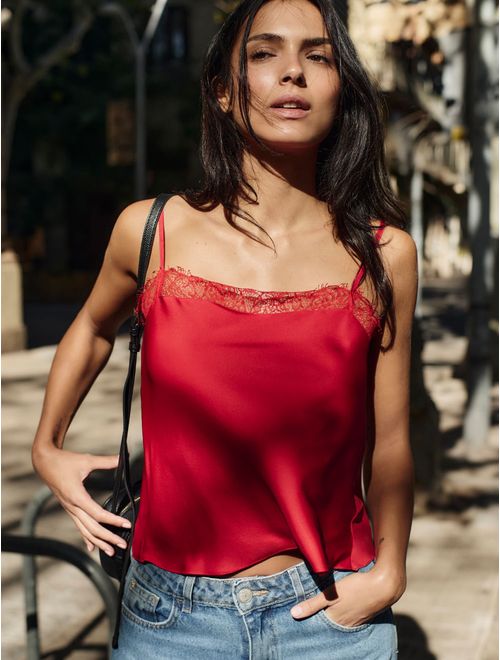 Regata Alcinha em Cetim Street