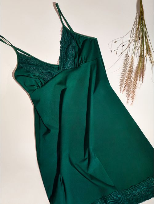 Camisola Curta Leve Essencial